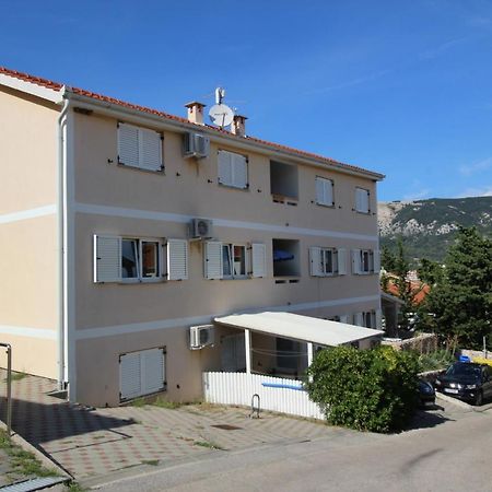 Apartments With A Parking Space Baska, Krk - 18794 Exterior foto